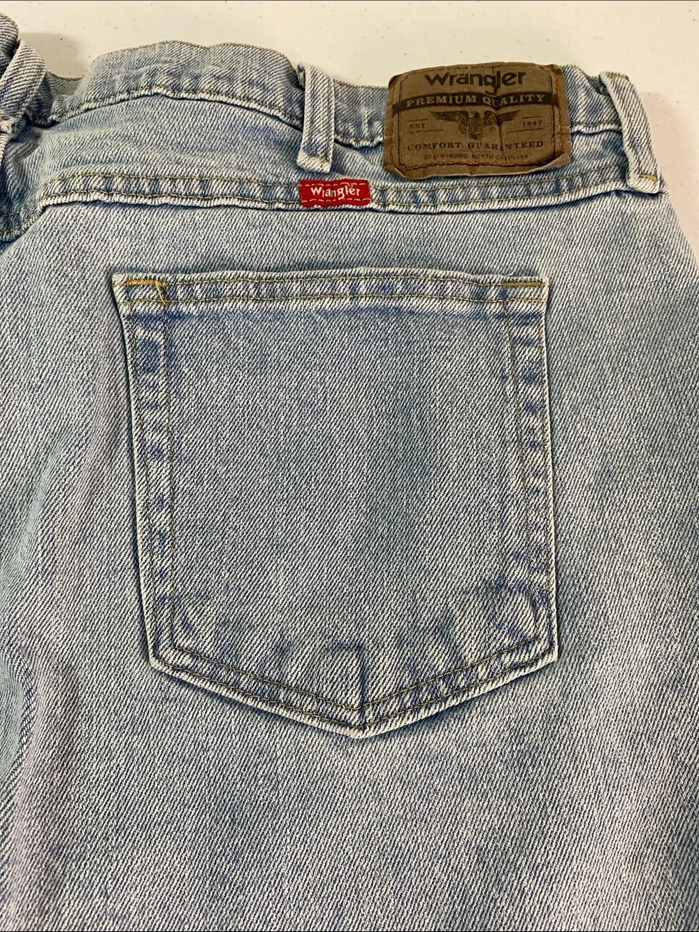 Wrangler Light Blue Relaxed Fit Denim Jeans